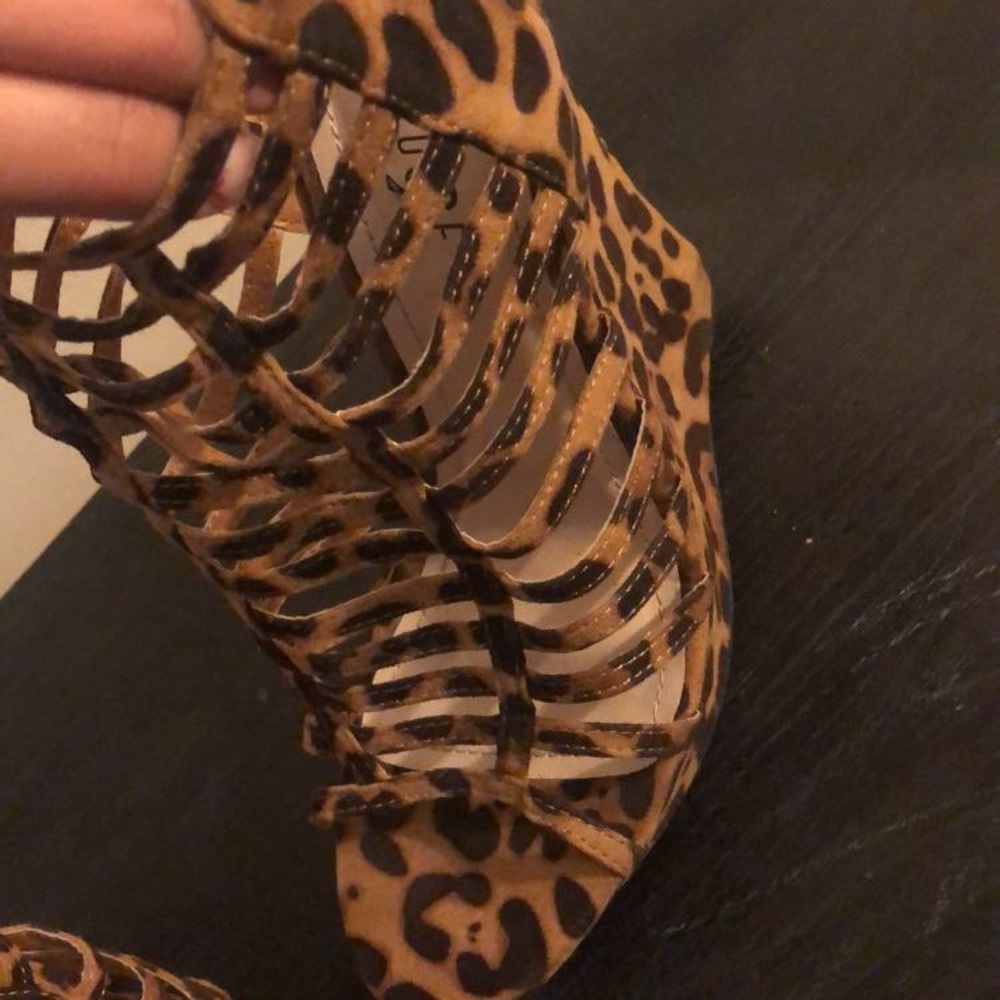 Leopard. Heels